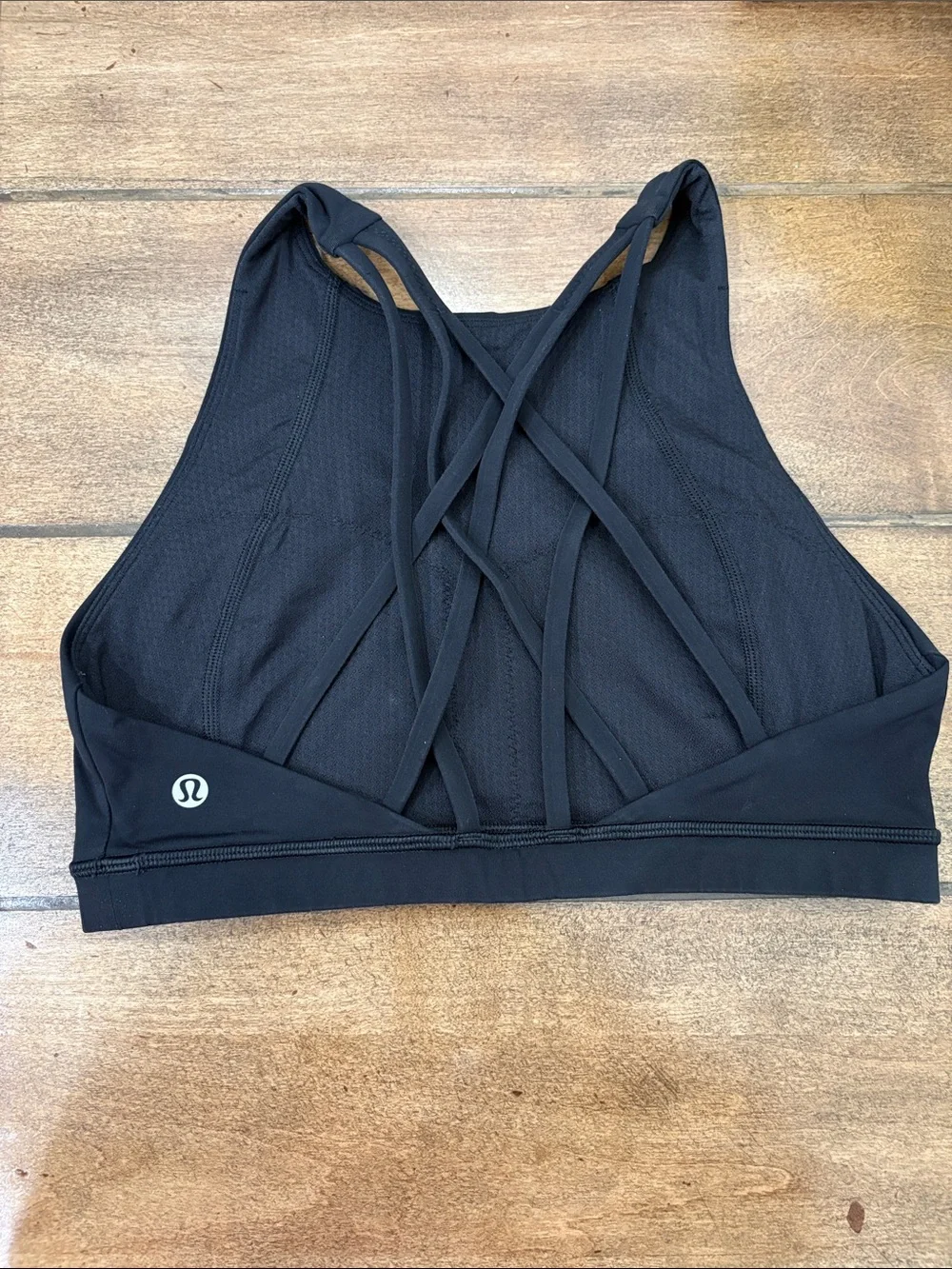 Lululemon free to be serene high neck sports bra black size 8